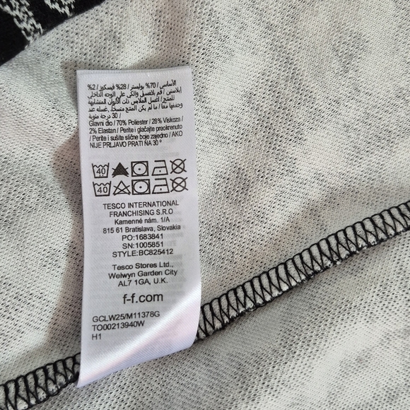 F&F Monochrome Patterned Mini Skirt - Picture 5 of 5